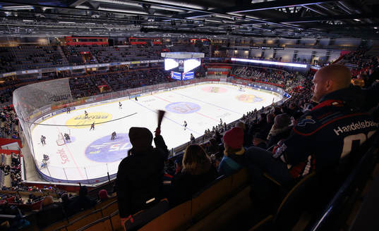 Bläddra bland fler bilder av Ishockey, SDHL, Linköping - HV71
