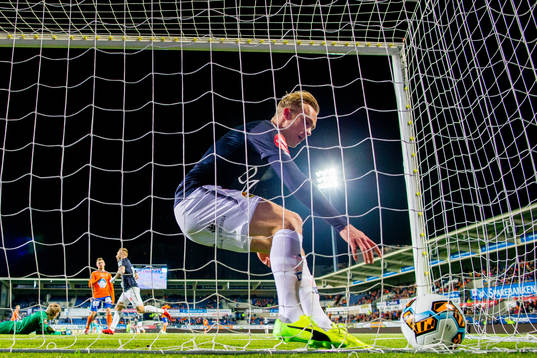Pontus Engblom of Strømsgodset picks up the ball