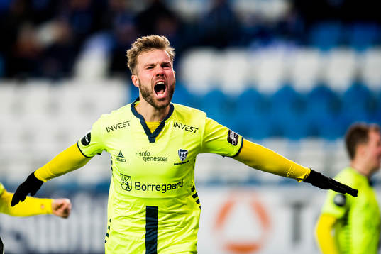 Patrick Mortensen of Sarpsborg 08 celebrates 1-0