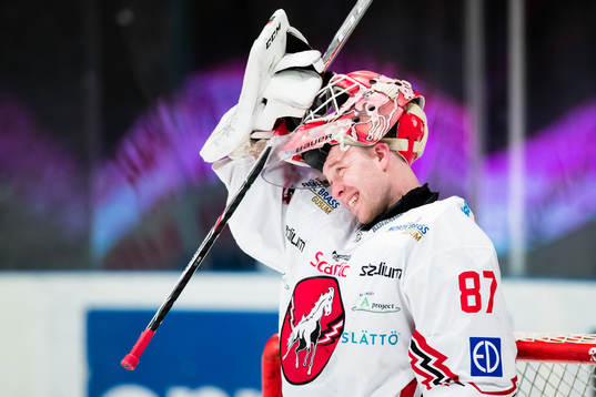 Vita Hästens målvakt Pontus Sjögren