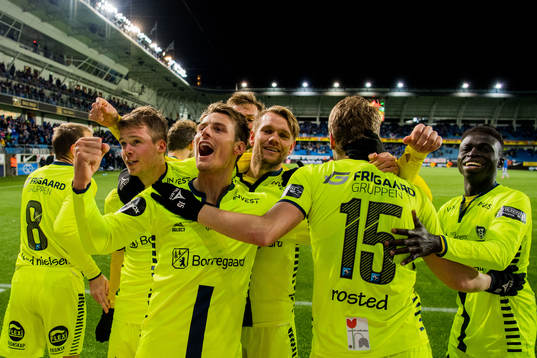 Kristoffer Zachariassen of Sarpsborg celebrates