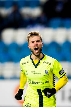 Patrick Mortensen of Sarpsborg 08 celebrates 1-0
