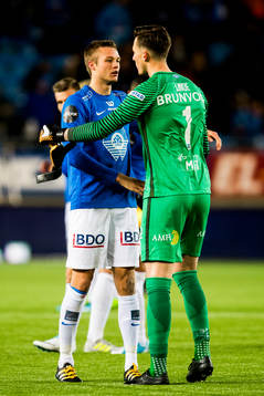 Stian Rode Gregersen and goalkeeper Andreas Christopher