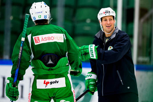 Bläddra bland fler bilder av Ishockey, SHL, Rögle, träning