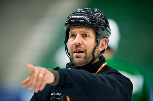 Rögles assisterande tränare Roger Hansson
