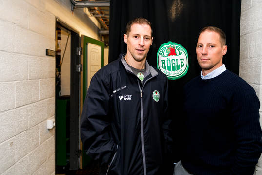 Rögles tränare Cam Abbott och sportchef Chris Abbott