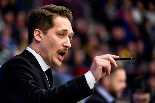 Växjös tränare Sam Hallam
