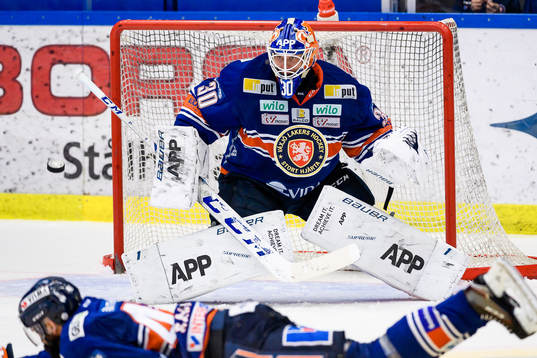 Växjös målvakt Viktor Fasth