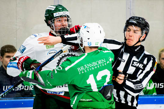 Frölundas Rasmus Dahlin och Rögles Jack Connolly