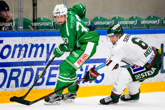 Rögles Samuel Jonsson och Frölundas Lias Andersson