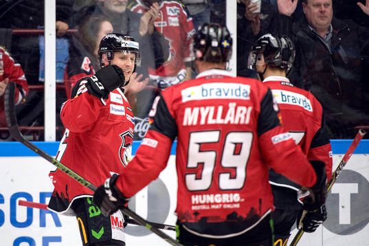 Malmö Redhawks Axel Wemmenblorn, Anton Mylläri och Daniel