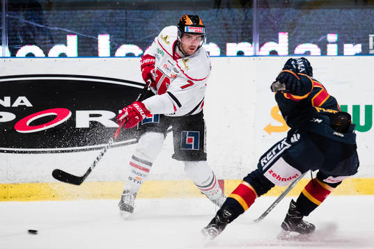 Örebros Alexander Hellström och Djurgårdens Marcus