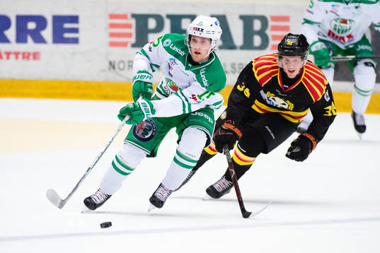 Rögles Simon Ryfors och Brynäs Linus Ölund
