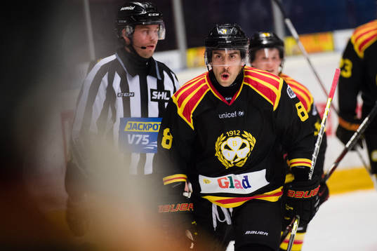 Brynäs Aaron Palushaj jublar