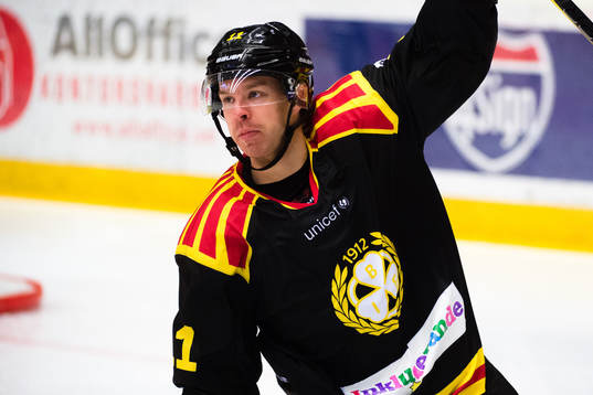 Brynäs Kevin Clark jublar