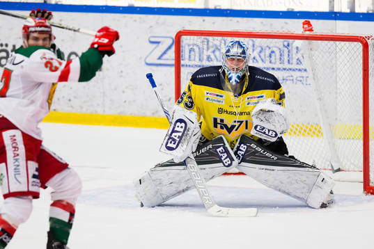 s målvakt Fredrik Pettersson-Wentzel