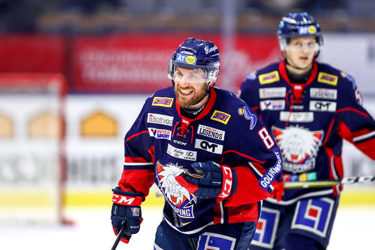 Linköpings Jacob Lilja jublar