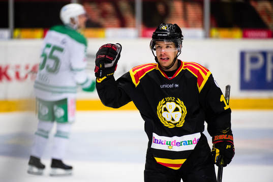 Brynäs Kevin Clark jublar