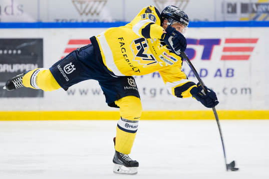 s Martin Thörnberg skjuter