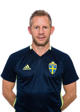 Stefan Larsson, naprapat, i P16/01-landslaget