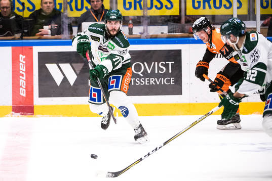 Färjestads Jesse Virtanen och Karlskronas Joseph Jonsson