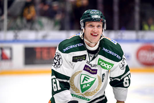Färjestads Johan Ryno jublar