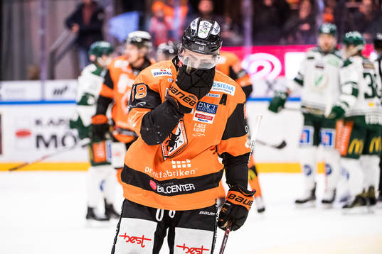 Karlskronas Emil Larsson deppar