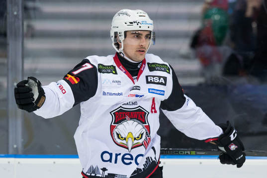 Malmö Redhawks Nils Andersson jublar