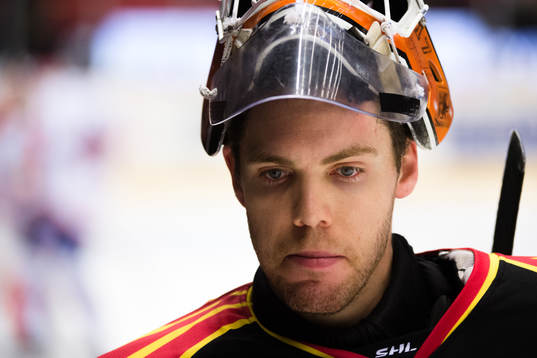 Brynäs målvakt Linus Fernström