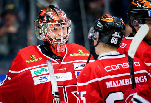 Örebros målvakt Eero Kilpeläinen och Sakari Manninen