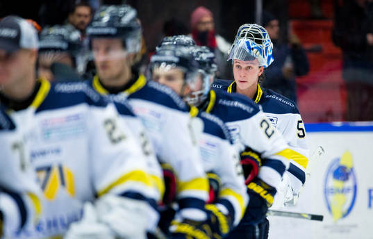 s målvakt Fredrik Pettersson-Wentzel deppar