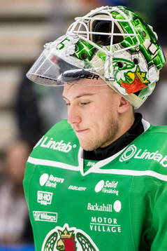 Rögles målvakt Emil Kruse deppar