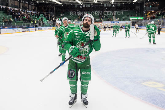 Rögles Jack Connolly tackar publiken