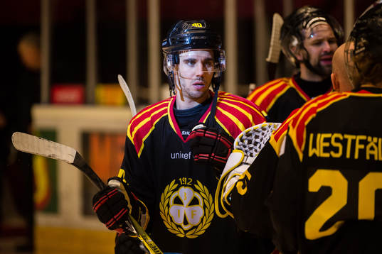 Brynäs Jesper Jensen  jublar