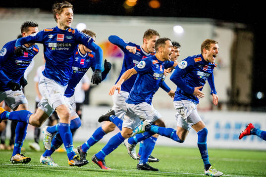 Mads Reginiussen, Kristoffer Lie Løkberg and players of