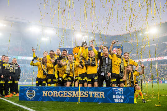The players of Lillestrøm celebrate