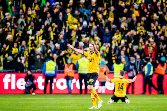 Frode Kippe of Lillestrøm celebrates at the final whistle