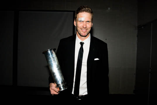 Frode Kippe of Lillestrøm with the cup trophy