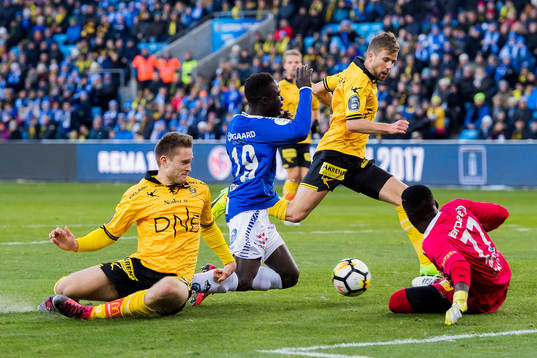 Marius Amundsen of Lillestrøm, Krepin Diatta of Sarpsborg