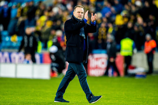 Geir Bakke, head coach of Sarpsborg 08, looks dejected