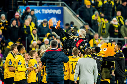 Arne Erlandsen, head coach of Lillestrøm, is thrown in the