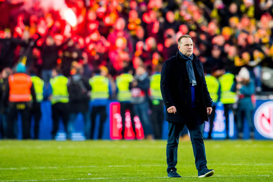 Geir Bakke, head coach of Sarpsborg 08, looks dejected