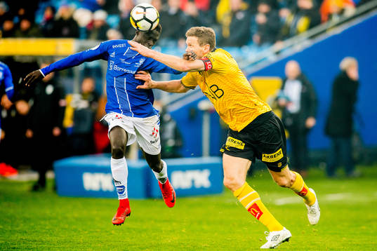 Krepin Diatta of Sarpsborg 08 and Frode Kippe of Lillestrøm