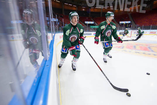 Frölundas Max Friberg och Mats Rosseli Olsen