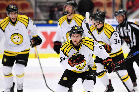 Brynäs Juuso Ikonen jublar