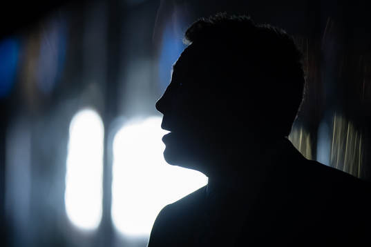 Linköpings assisterande tränare Johan Åkerman i siluett