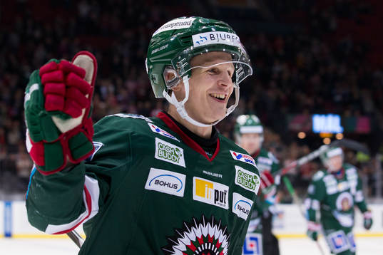 Frölundas Max Friberg jublar