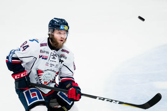 Linköpings Jimmy Andersson med puck