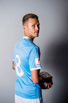 Malmö FF presenterar Arnor Ingvi Traustason som ny