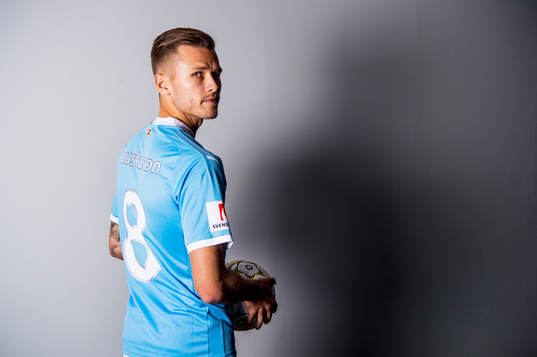 Malmö FF presenterar Arnor Ingvi Traustason som ny
